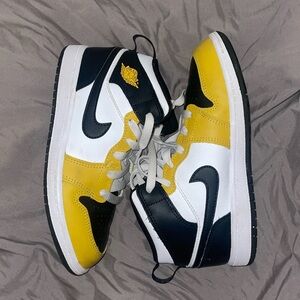 Nike Jordan youth size 2Y